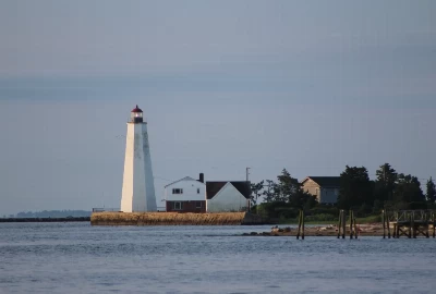 Discover Old Saybrook, CT: An Introduction to the City and its Weather